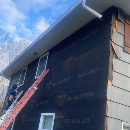 Siding replacement in winter